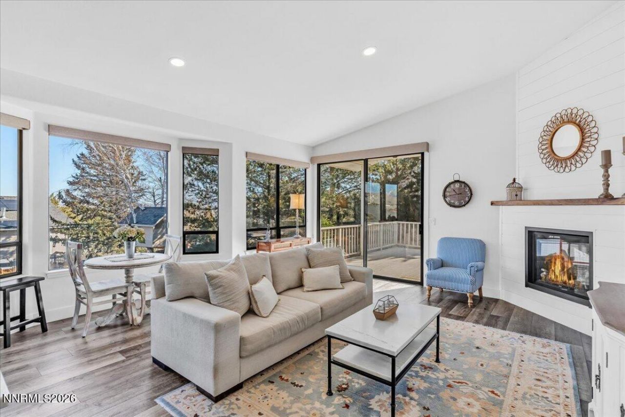 1243 Sharrow Way, Carson City, NV 89703 Photo