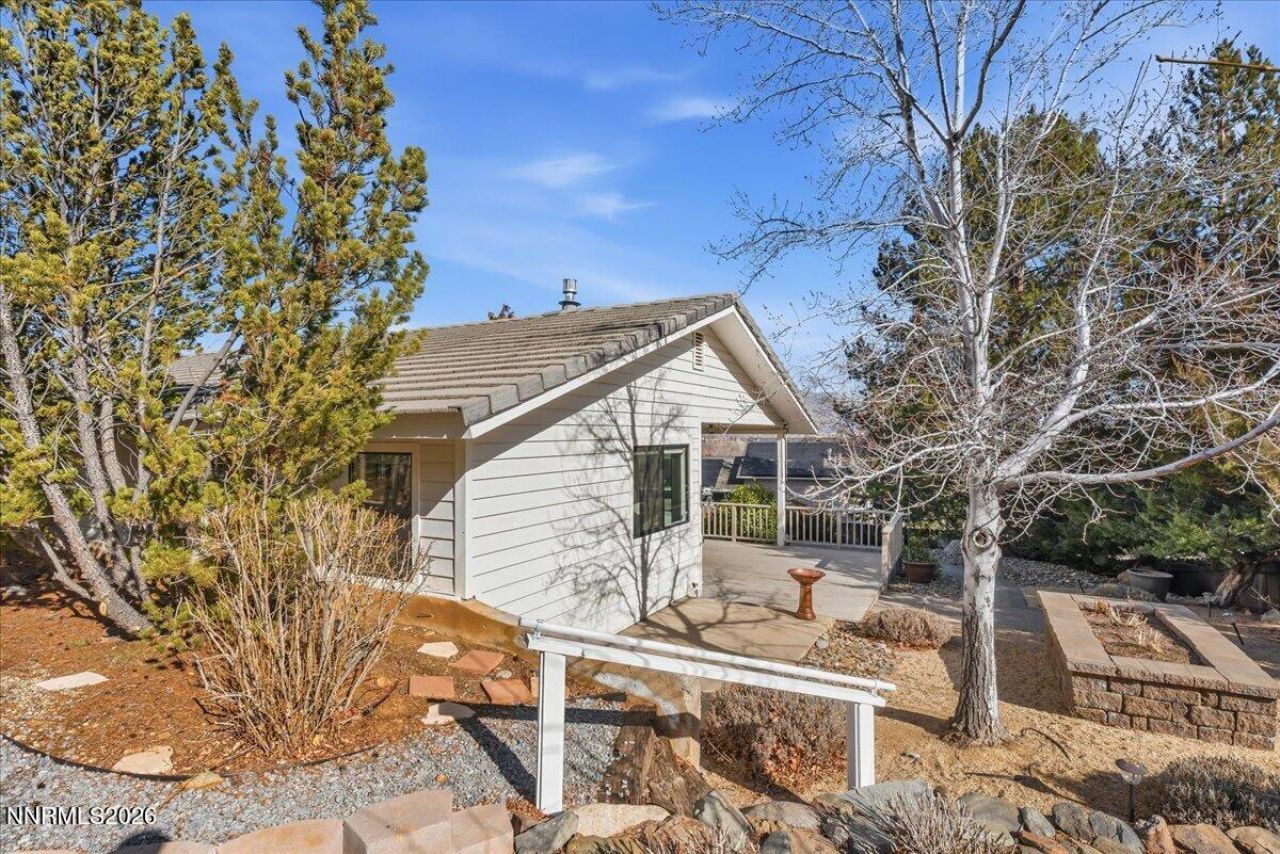 1243 Sharrow Way, Carson City, NV 89703 Photo