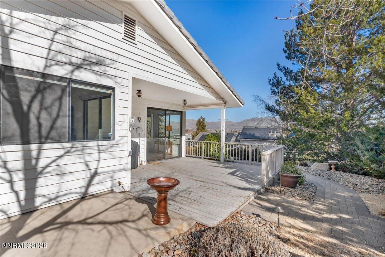 1243 Sharrow Way, Carson City, NV 89703 Photo
