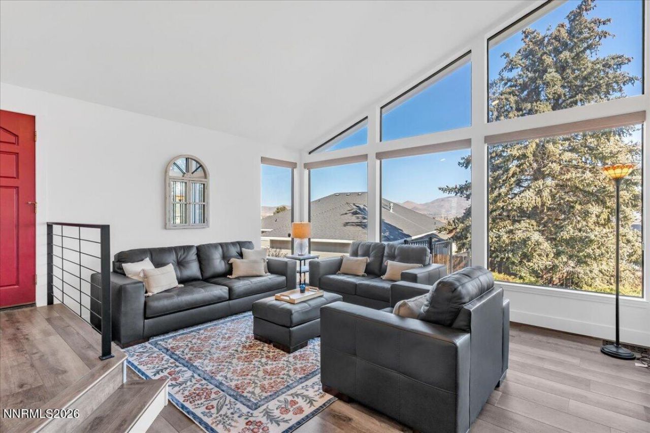 1243 Sharrow Way, Carson City, NV 89703 Photo