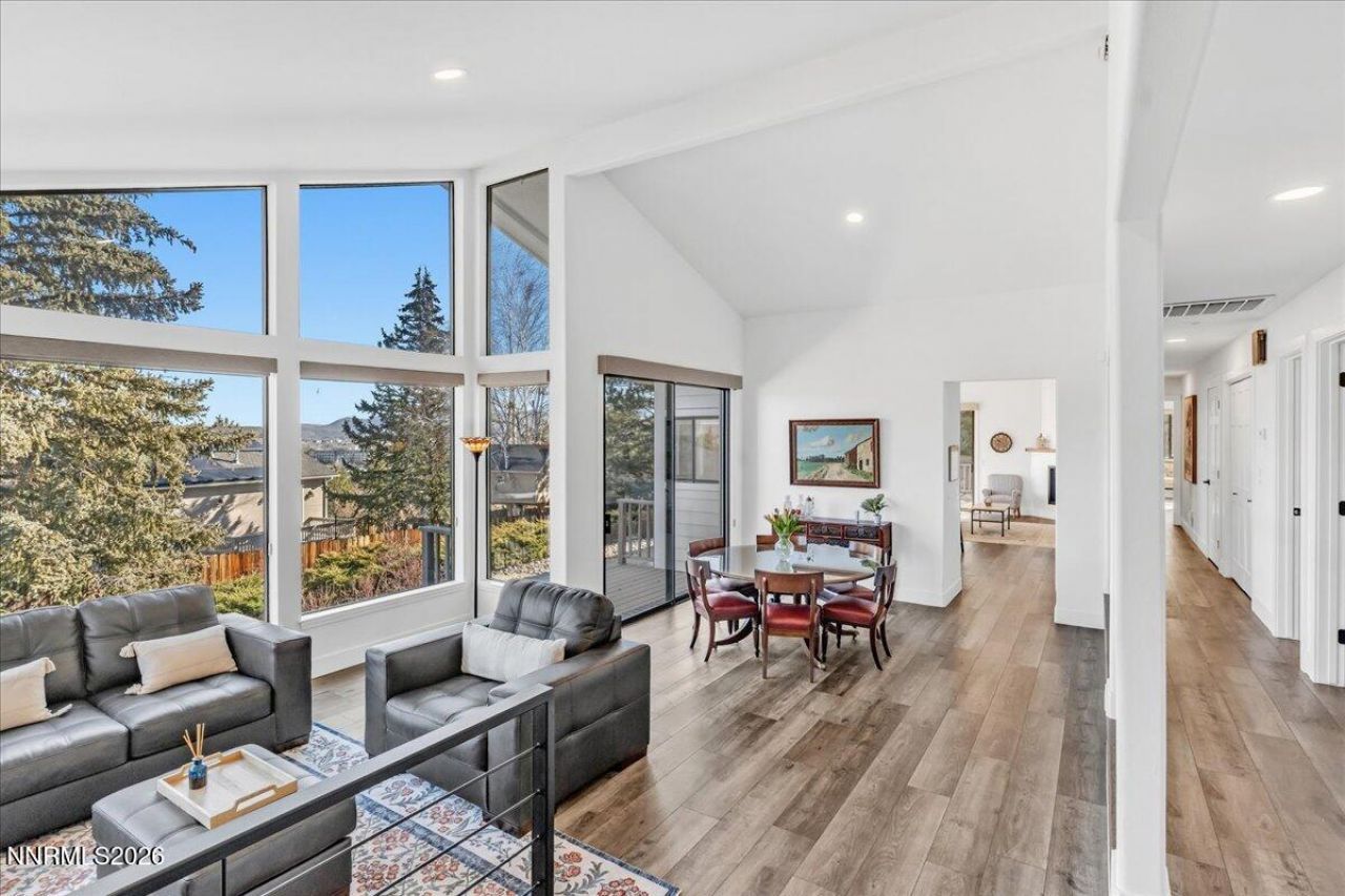 1243 Sharrow Way, Carson City, NV 89703 Photo