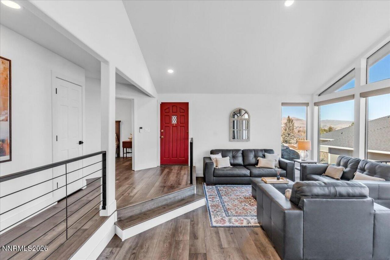 1243 Sharrow Way, Carson City, NV 89703 Photo