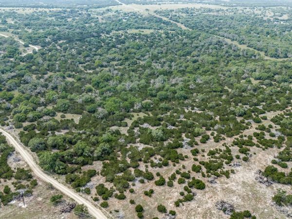 645 Arthur Ave, Kerrville, TX 78624