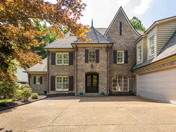 4760 MAPLE WALK DR, Lakeland, TN 38002