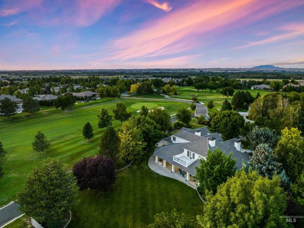 3075 W Balata Ct, Meridian, ID 83646