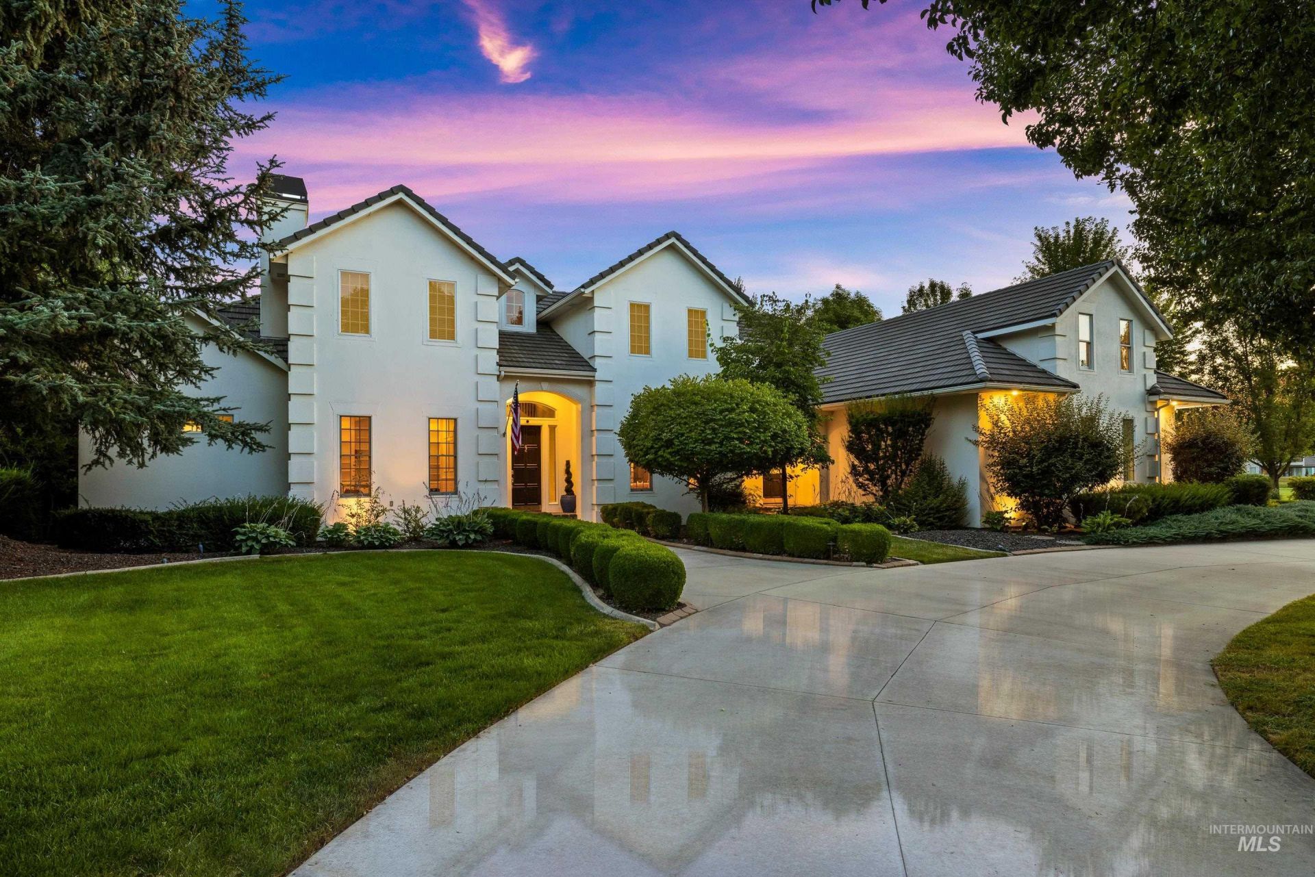 3075 W Balata Ct, Meridian, ID 83646 Main Photo