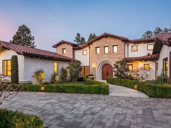 2950 Churchill Drive, Hillsborough, CA 94010