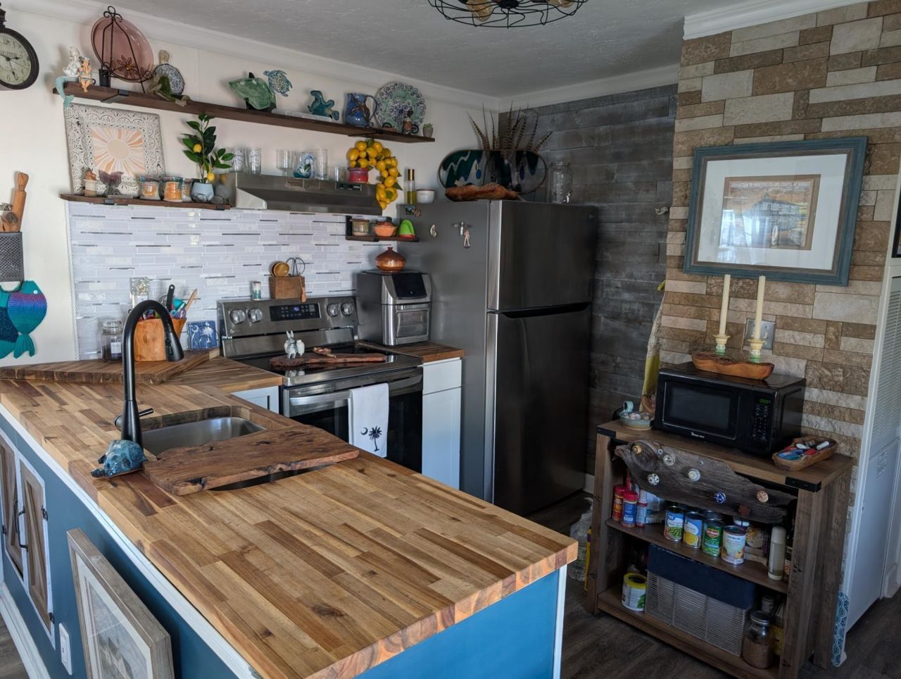 3 Poolside Dr. Photo 10