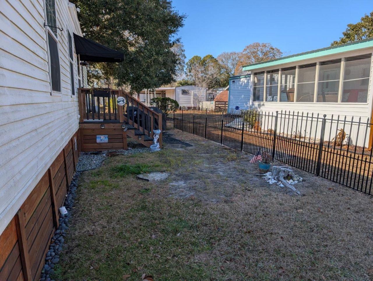 3 Poolside Dr. Photo 22