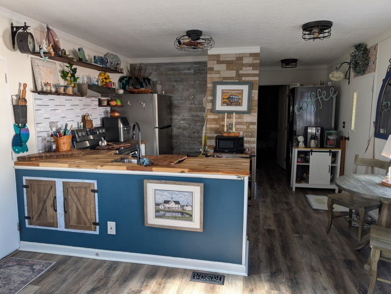 3 Poolside Dr. Photo 8