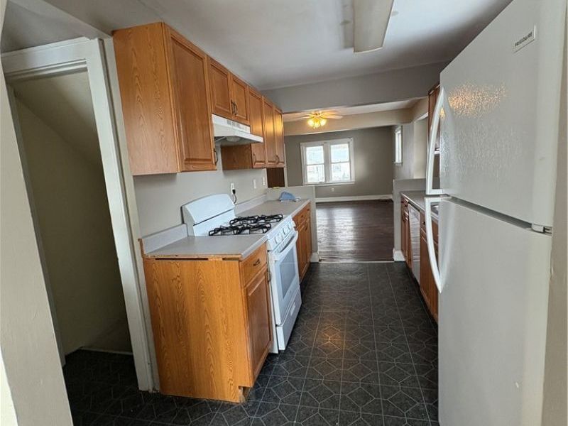 1364 Eastwood Avenue, Akron, OH 44305 Photo 6