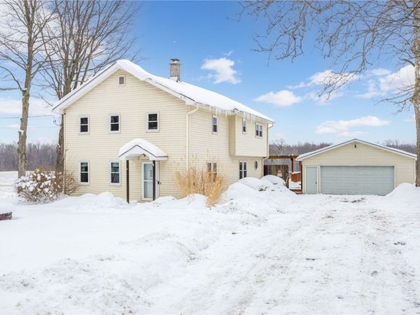 3200 State Route 14, Lyons, NY 14489