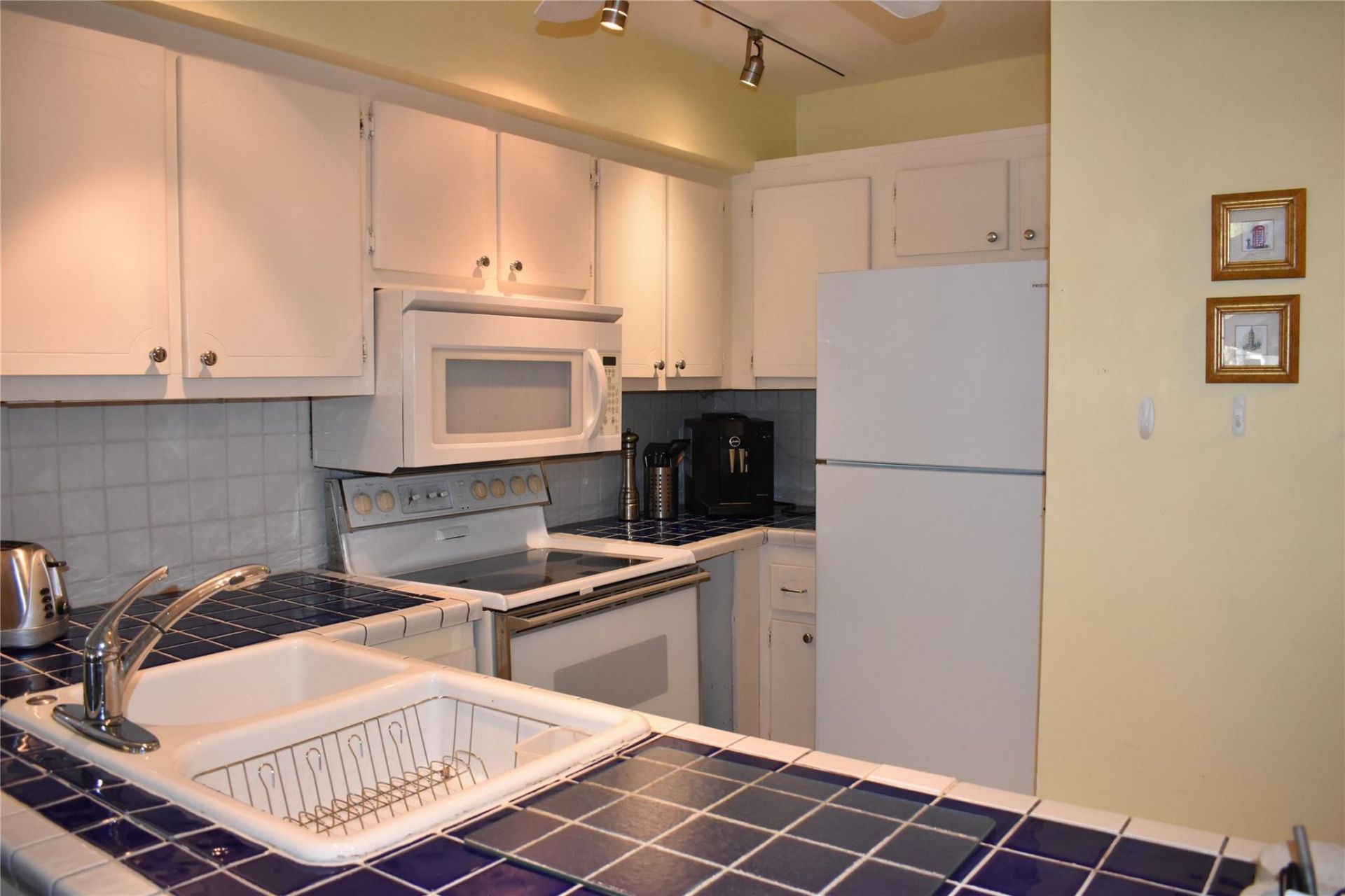 1000 River Reach Drive, Unit 203, Fort Lauderdale, FL 33315 Photo