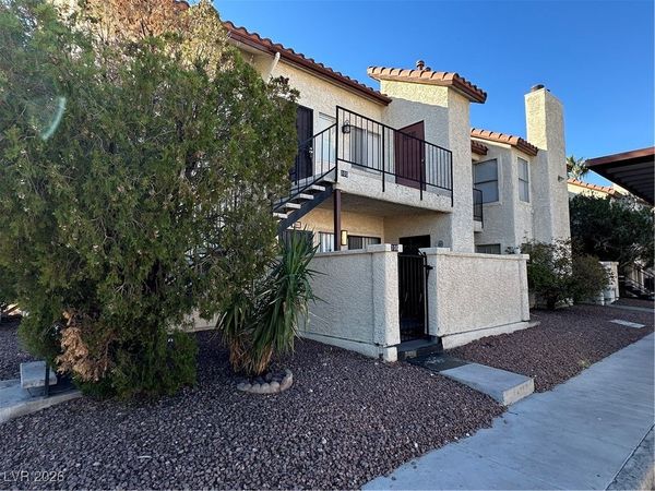 3923 Gogo Way , Unit 105, Las Vegas, NV 89103