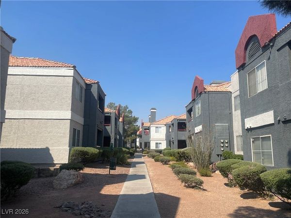 8600 W Charleston Boulevard , Unit 2126, Las Vegas, NV 89117