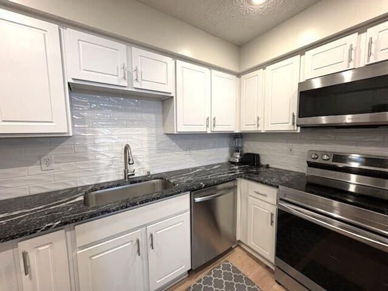 6293 Hampton Green Place, Unit 12C, Dublin, OH 43016 Photo 10