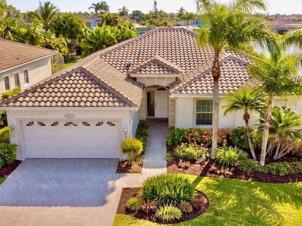 21838 Palm Grass Dr, Boca Raton, FL 33428