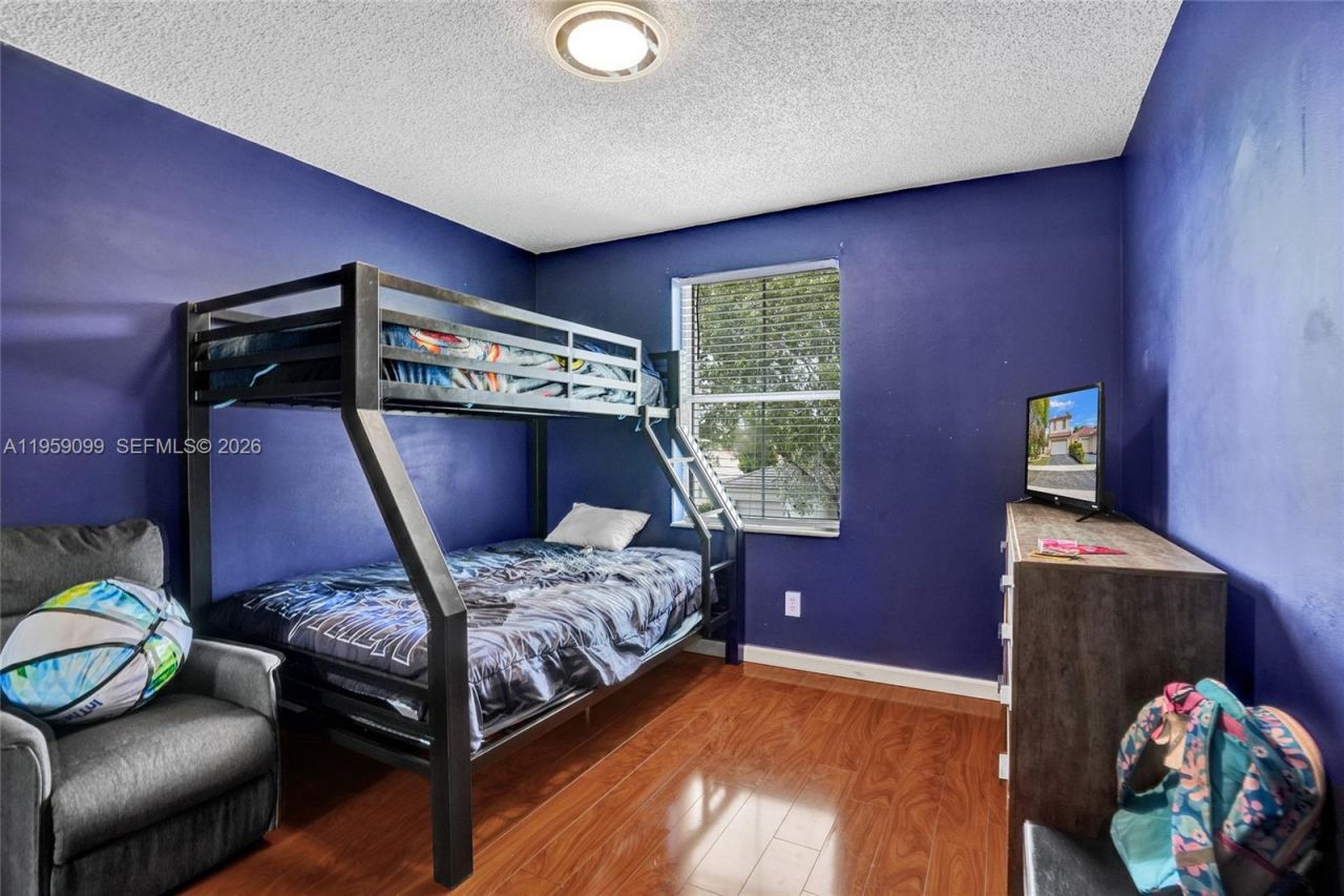 218 NW 75th Ter, Plantation, FL 33317 Photo