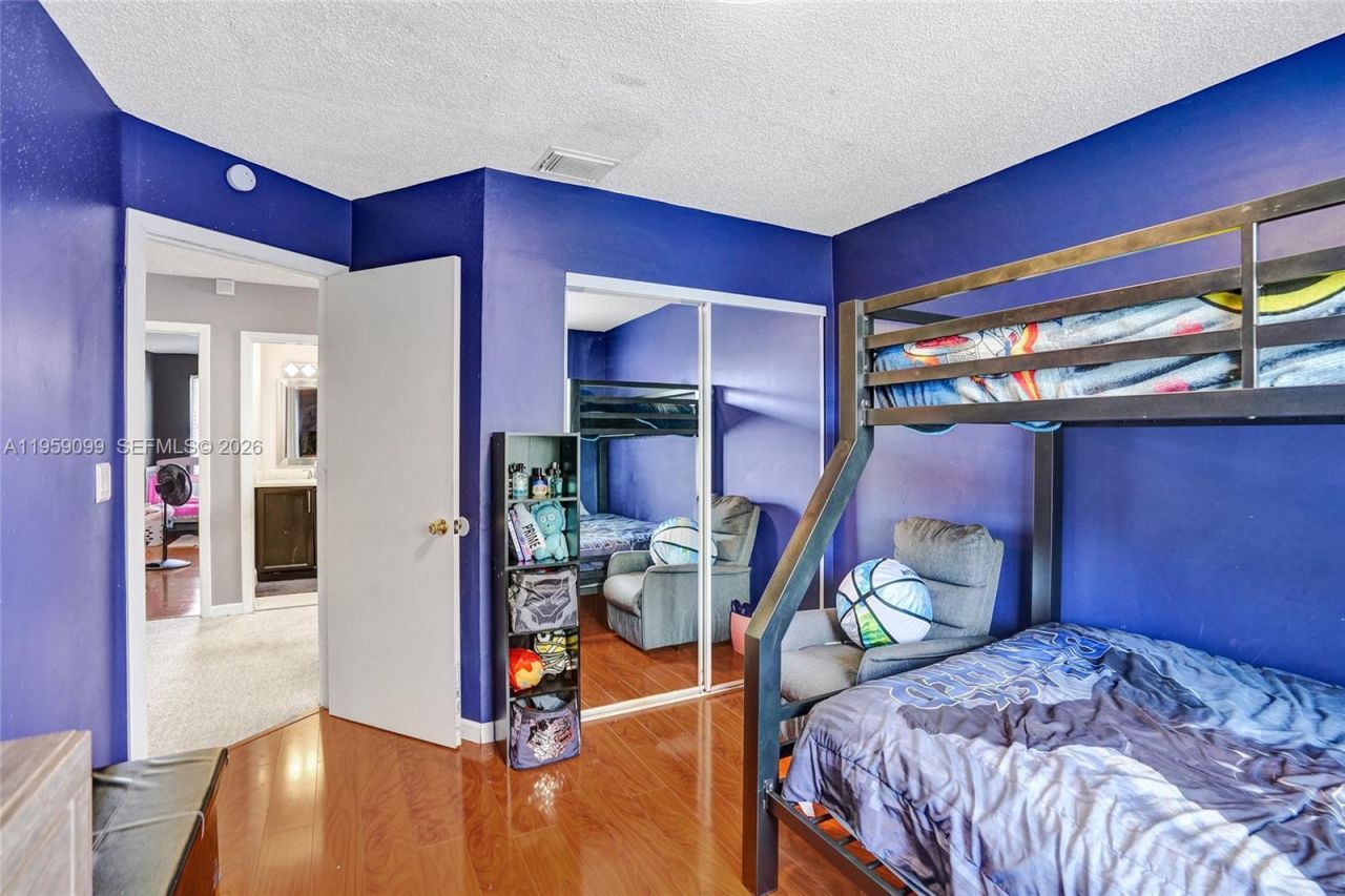 218 NW 75th Ter, Plantation, FL 33317 Photo