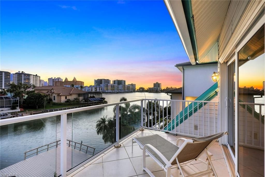 464 Oak Ave, Naples, FL 34108 Photo