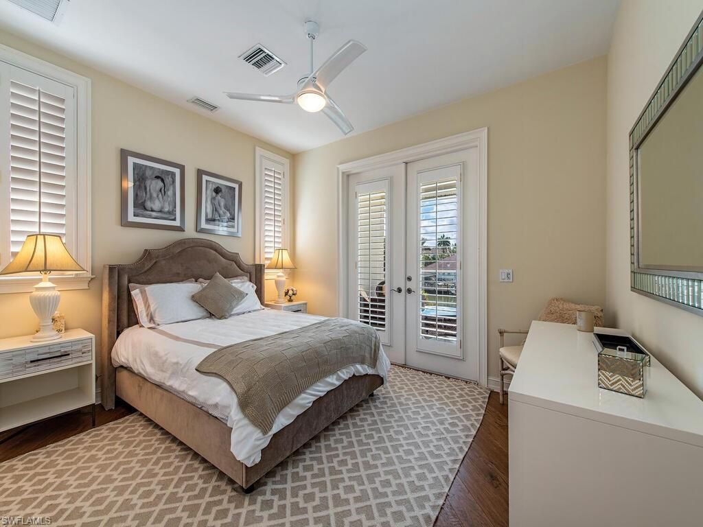 464 Oak Ave, Naples, FL 34108 Photo