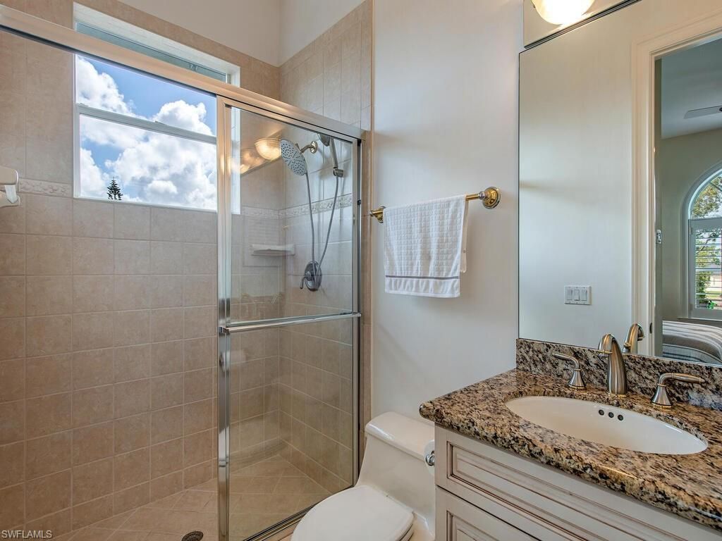464 Oak Ave, Naples, FL 34108 Photo
