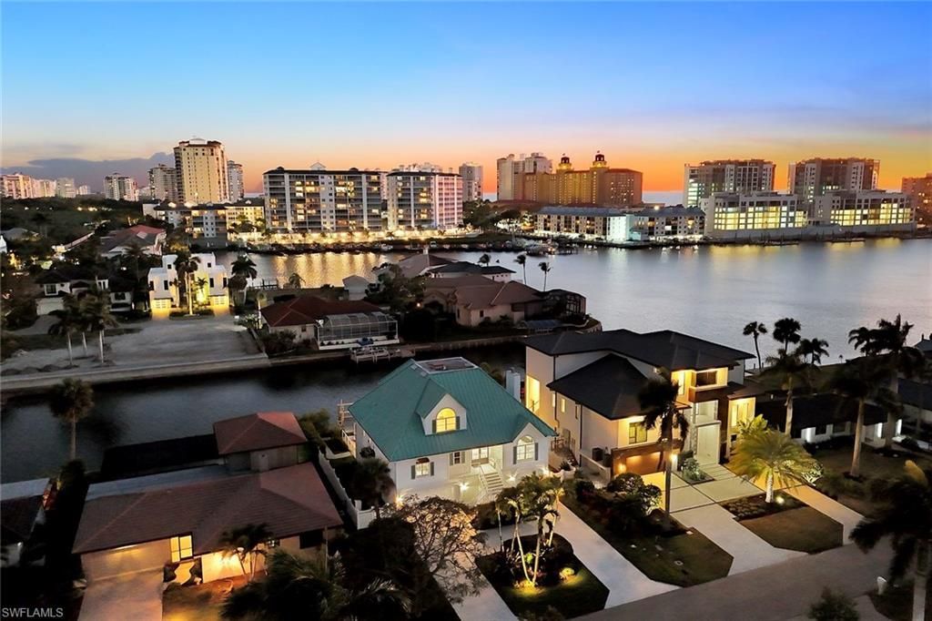 464 Oak Ave, Naples, FL 34108 Photo