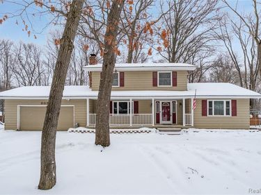 5050 Eagle Road, White Lake Twp, MI 48383