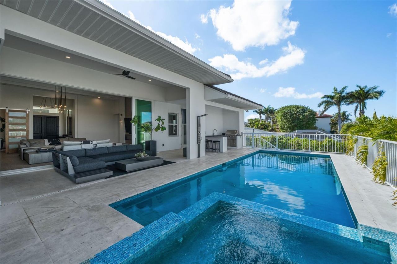 1643 Stanford Lane, Sarasota, FL 34231 Photo