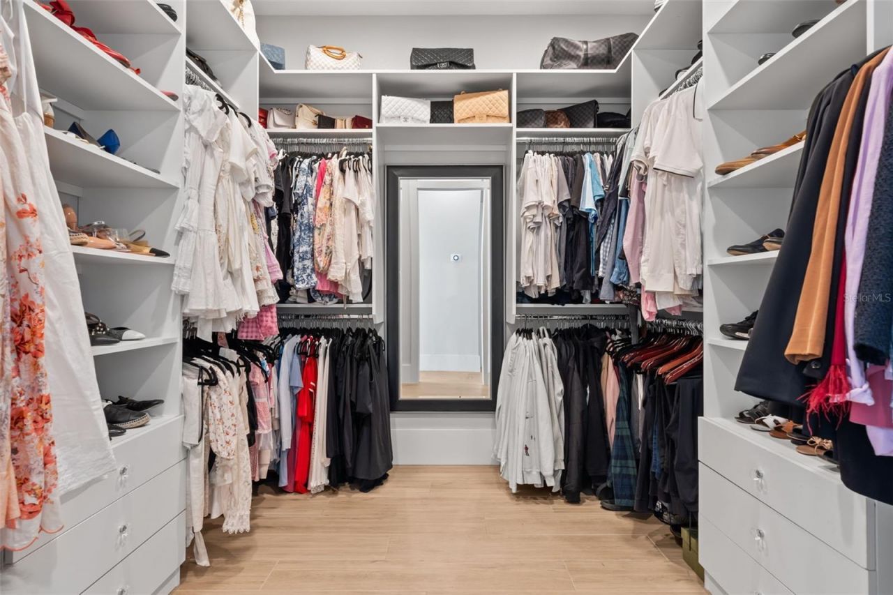 1643 Stanford Lane, Sarasota, FL 34231 Photo