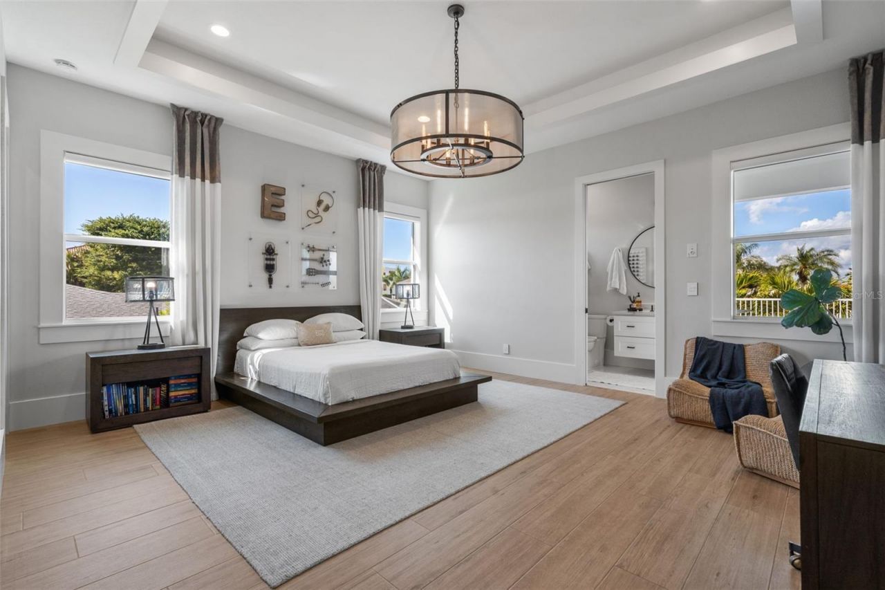 1643 Stanford Lane, Sarasota, FL 34231 Photo