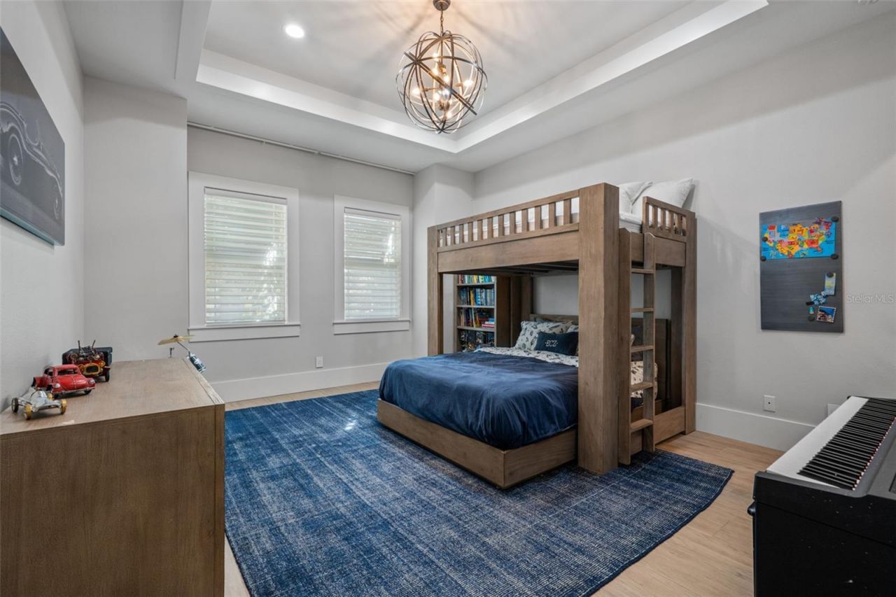 1643 Stanford Lane, Sarasota, FL 34231 Photo