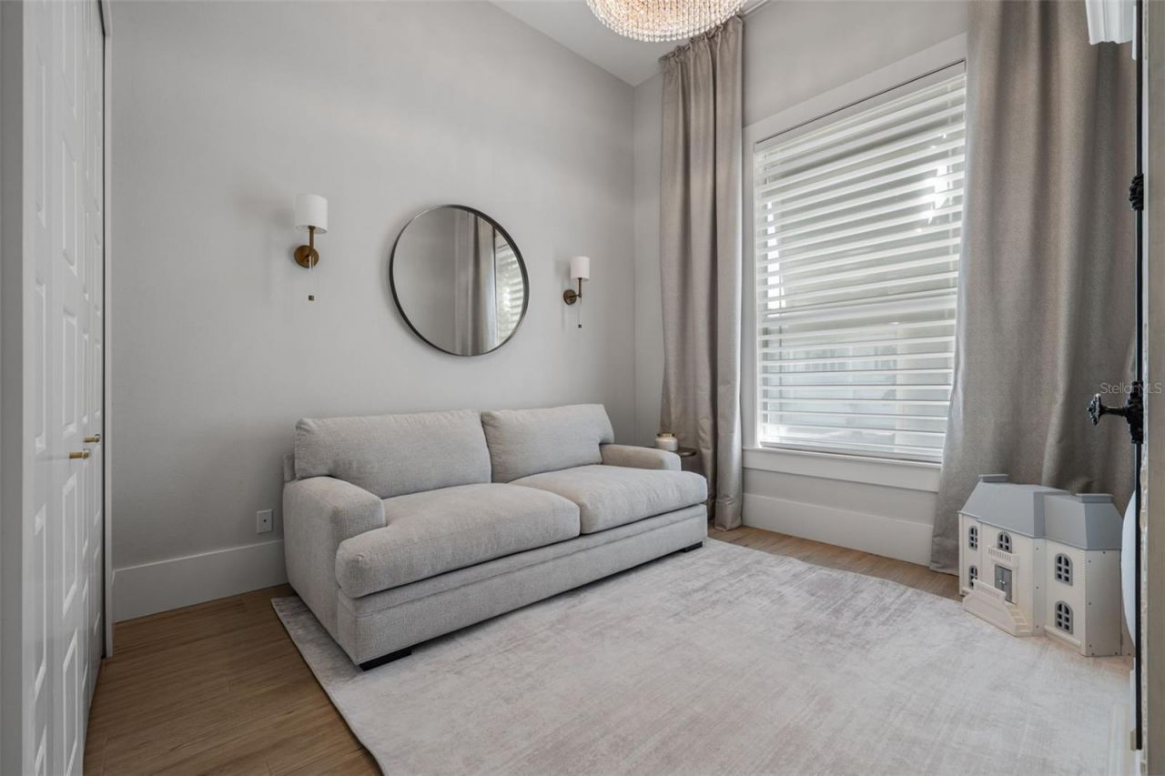 1643 Stanford Lane, Sarasota, FL 34231 Photo