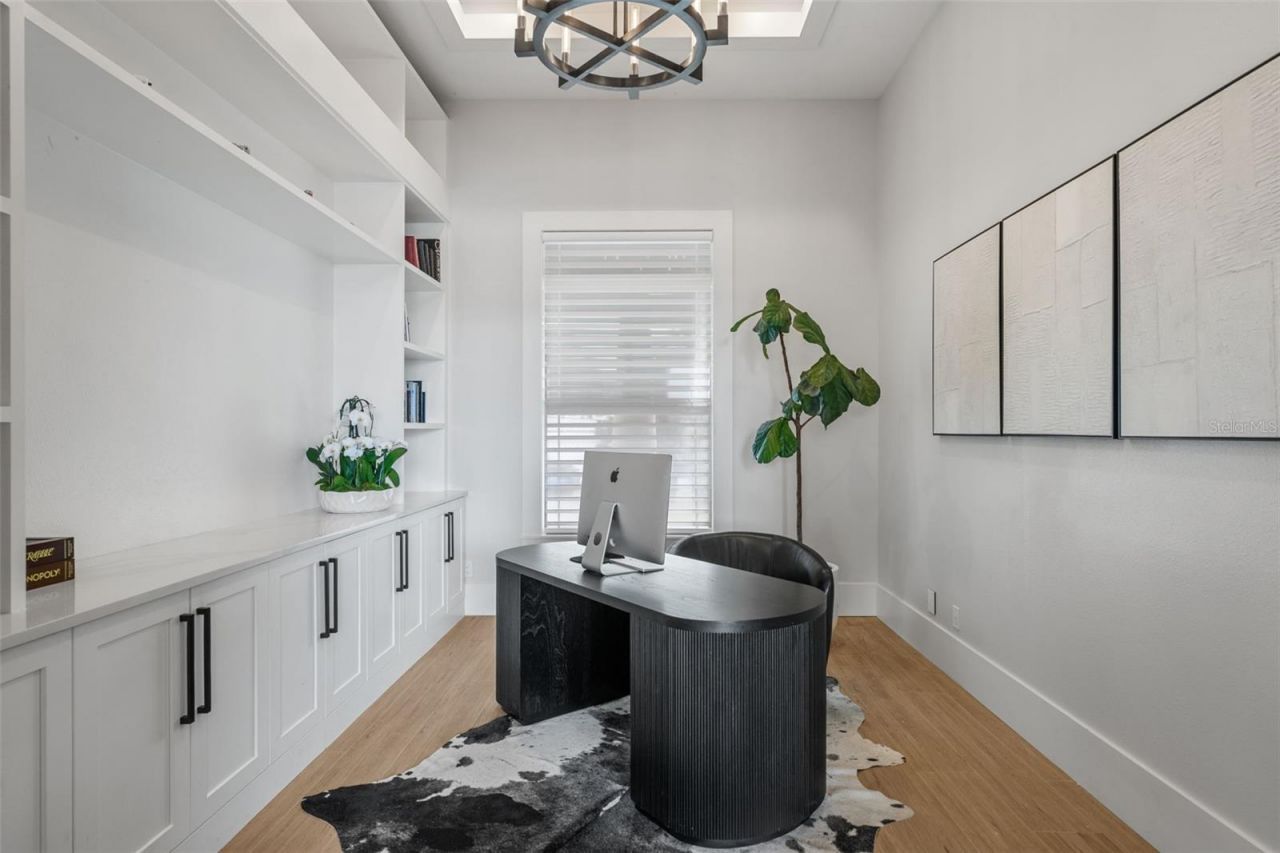 1643 Stanford Lane, Sarasota, FL 34231 Photo