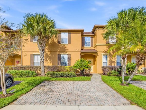 510 CALABRIA AVENUE, DAVENPORT, FL 33897