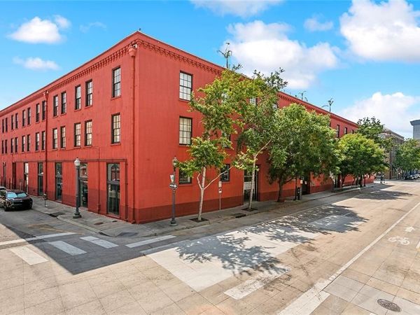 330 JULIA Street, Unit 321, New Orleans, LA 70130