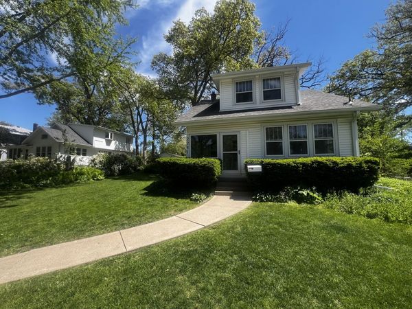2241 26th Street, Rock Island, IL 61201