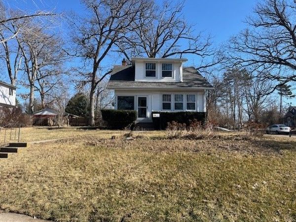 2241 26th Street, Rock Island, IL 61201