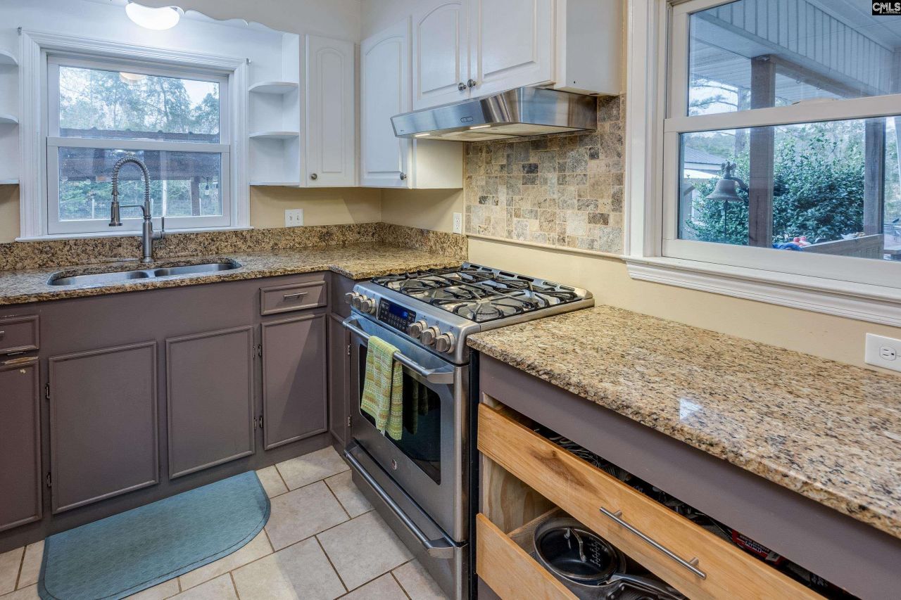 38 Black River Road Photo 10