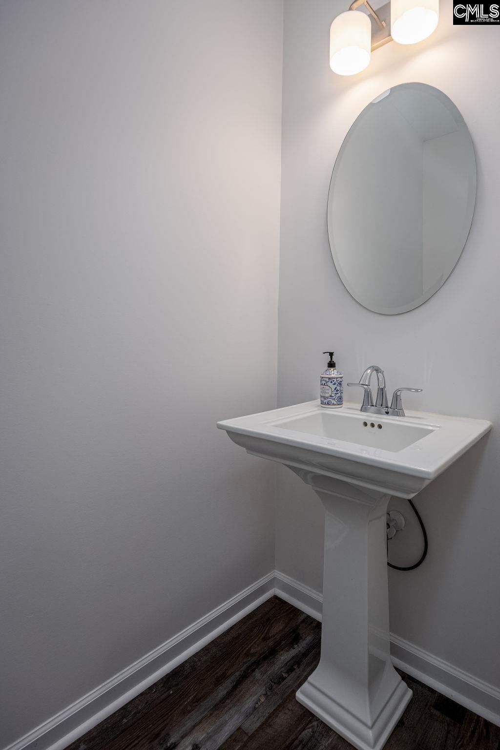 125 Hunters Grove  Photo 19