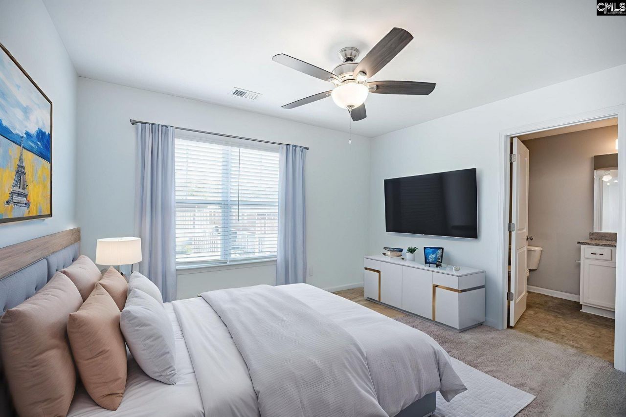 125 Hunters Grove  Photo 24