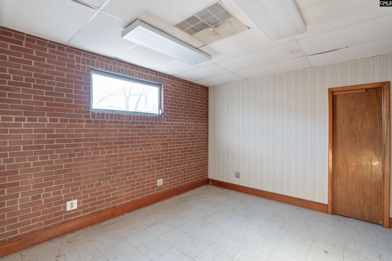 108 N Lake Drive  Photo 27