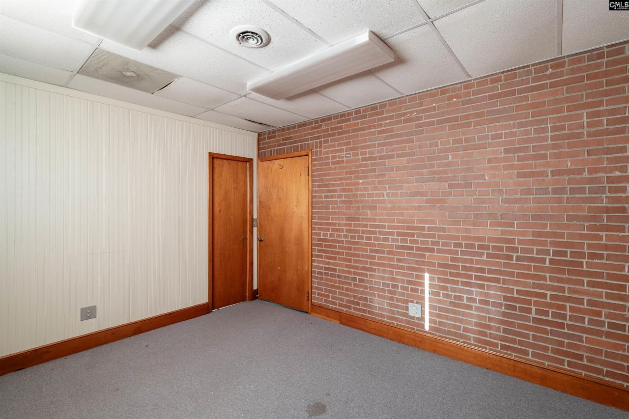 108 N Lake Drive  Photo 29