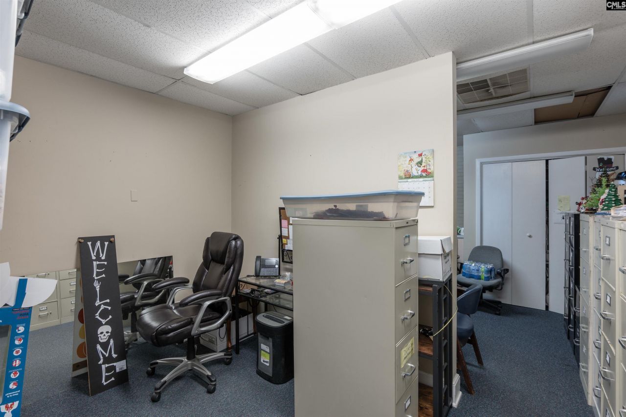 108 N Lake Drive  Photo 32