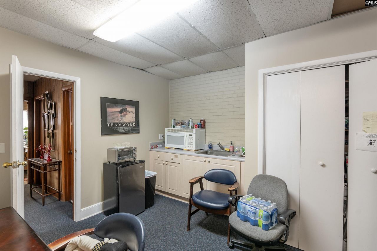 108 N Lake Drive  Photo 37