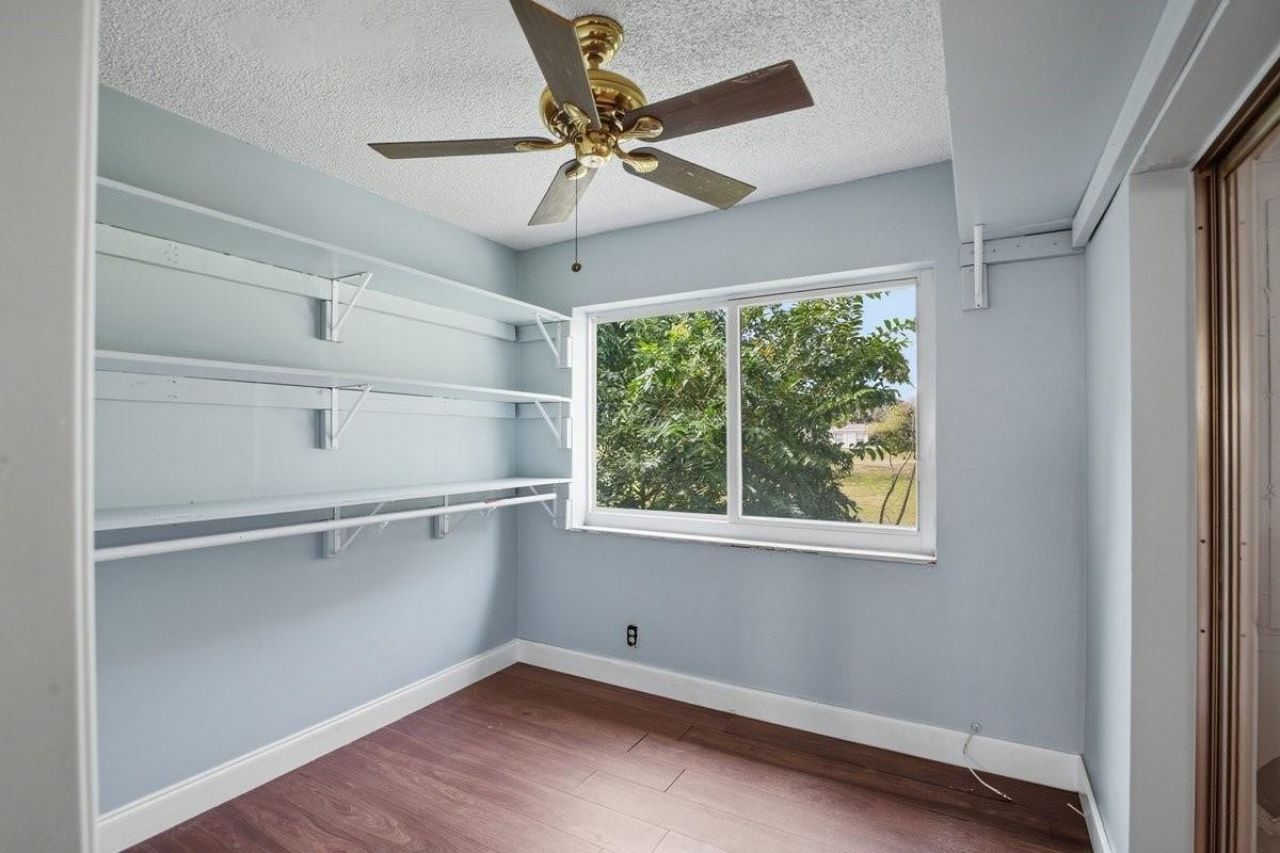 3002 NW 48th St, Fort Lauderdale, FL 33309 Photo