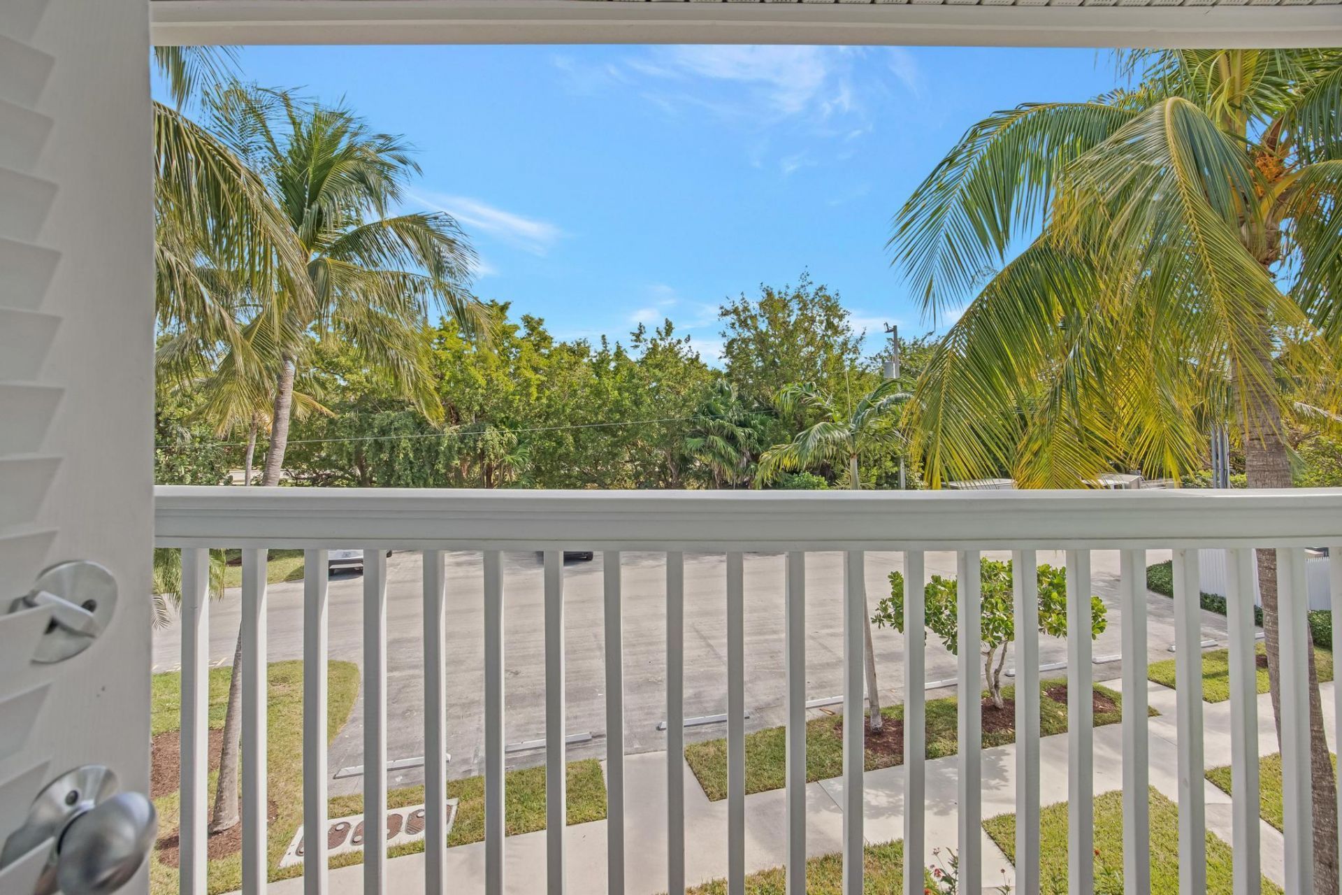 5081 Sunset Village Drive, Duck Key, FL 33050 Photo