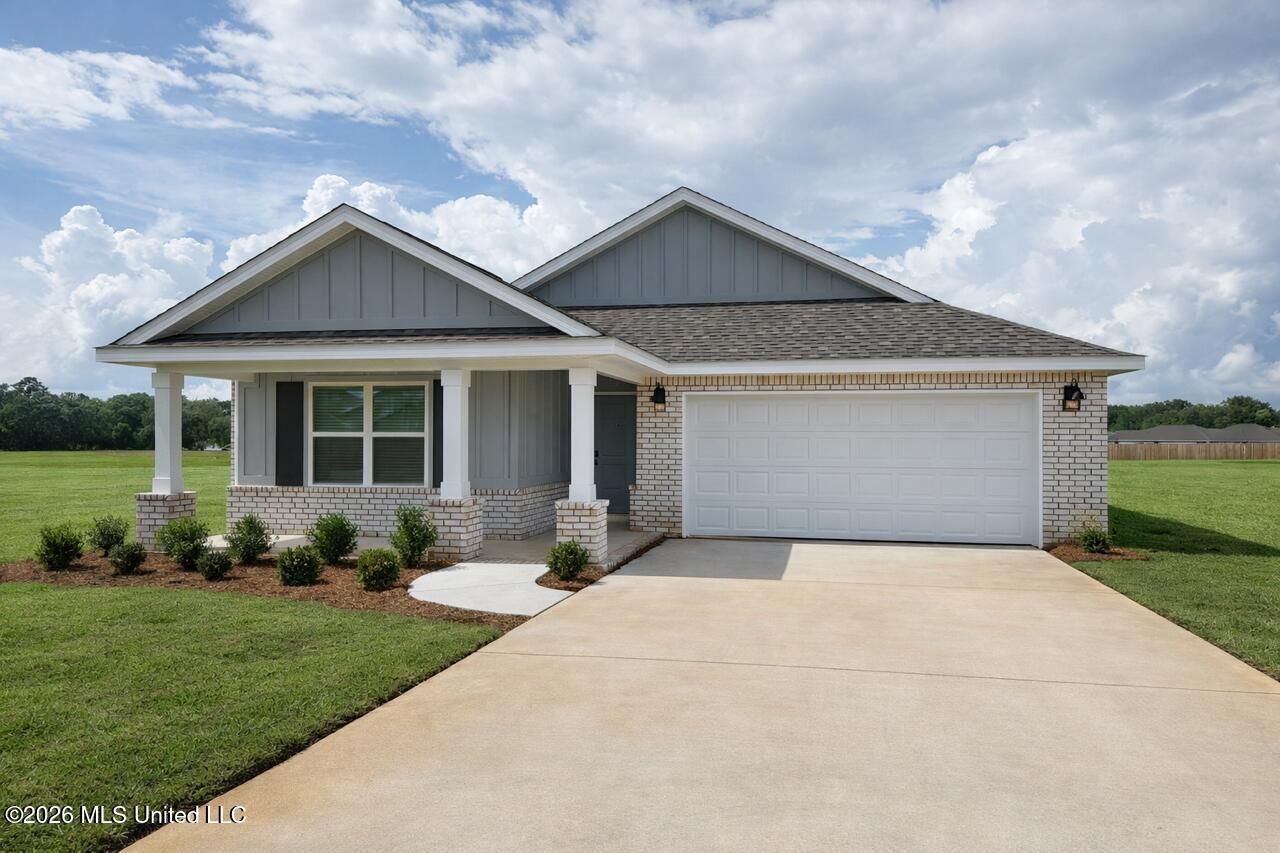 205 Magnolia Farms Drive, Lucedale, MS 39452 Main Photo