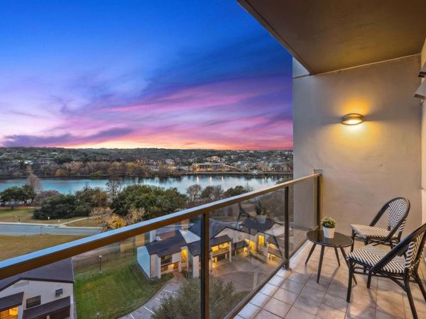 40 N Interstate 35 Highway, Unit 10B4, Austin, TX 78701