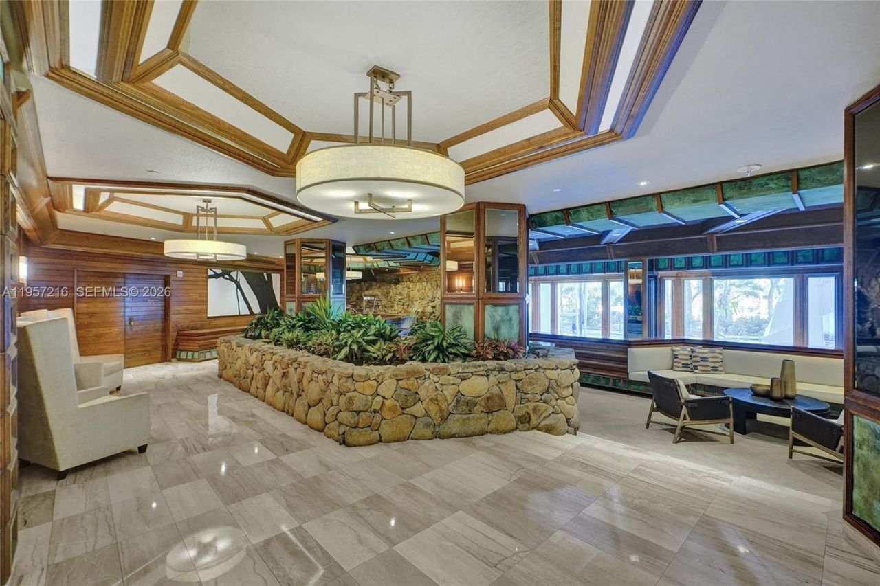 1000 Quayside Ter, Unit 1402, Miami, FL 33138 Photo